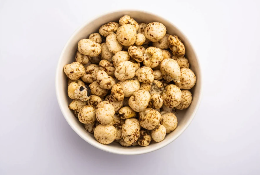 Makhanas’ Benefits: A Desi Snack Making a Comeback